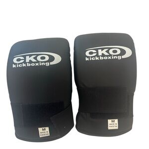 *NEW* CKO Kickboxing Sparring Gloves - Black